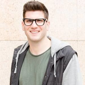 Meet your Posher, Aaron